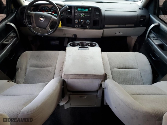 2008 Chevrolet Silverado 1500 LTZ with VIN 2GCEC13J281265476, listed as a Copart auction lot 44122675 with 302,715 mi miles and Salvage Title. Bid and sale history available at carsss.com. Image 8.
