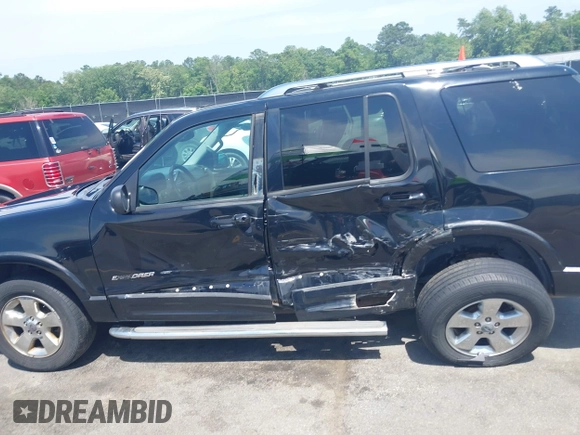 2004 Ford Explorer Limited с VIN 1FMZU75W54UB34093, выставлен на аукционе IAAI как лот 42275250 с пробегом 223 341 миль миль и . История ставок и продаж доступна на DreamBid. Изображение 14.