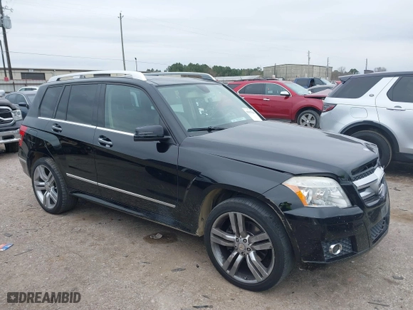 2012 Mercedes-Benz GLK-Class GLK 350 with VIN WDCGG8HBXCF844086, listed as a IAAI auction lot 41637820 with 139,117 mi miles. Bid and sale history available at carsss.com. Image 1.