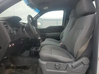 2014 Ford F-150 XL z VIN 1FTMF1EM2EKE21568, wystawiony jako Copart lot #58463905 z przebiegiem 287 122 mil mil oraz Czysty tytuł • Clean title. Historia ofert i sprzedaży dostępna na DreamBid. Obrazek 7.