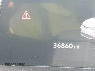 2022 Volkswagen ID.4 Pro S z VIN WVGGNPE24NP059968, wystawiony jako IAAI lot #42210089 z przebiegiem 36 860 mil mil oraz . Historia ofert i sprzedaży dostępna na DreamBid. Obrazek 15.