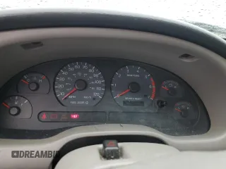 2003 Ford Mustang Standard z VIN 1FAFP40483F404784, wystawiony jako Copart lot #55979115 z przebiegiem Nie podano mil oraz Szkoda całkowita • Salvage title. Historia ofert i sprzedaży dostępna na DreamBid. Obrazek 9.