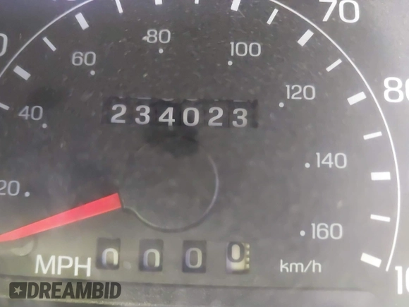 2001 Ford Super Duty F-250 XL with VIN 1FTNX21F91EA15553, listed as a IAAI auction lot 41759332 with 234,023 mi miles. Bid and sale history available at carsss.com. Image 7.