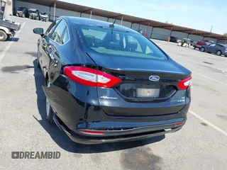 2016 Ford Fusion SE Hybrid with VIN 3FA6P0LU9GR405102, listed as a IAAI auction lot 42358807 with 91,130 mi miles and . Bid and sale history available at DreamBid. Image 6.