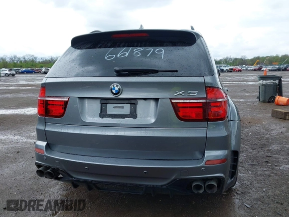 2011 BMW X5 35d z VIN 5UXZW0C52BL661879, wystawiony jako IAAI lot #42121345 z przebiegiem 131 036 mil mil oraz . Historia ofert i sprzedaży dostępna na DreamBid. Obrazek 16.