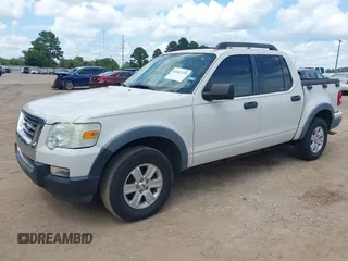 2008 Ford Explorer Sport Trac XLT с VIN 1FMEU31E58UA52388, выставлен на аукционе IAAI как лот 42682159 с пробегом 153 835 миль миль и . История ставок и продаж доступна на DreamBid. Изображение 2.