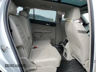 2021 Volkswagen Atlas SEL Premium R-Line with VIN 1V2FR2CA8MC561355, listed as a Copart auction lot 46217855 with 57,076 mi miles and Salvage title. Bid and sale history available at DreamBid. Image 11.