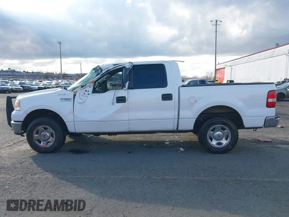 2008 Ford F-150 XLT with VIN 1FTPW14588FB26446, listed as a IAAI auction lot 41536069 with 211,248 mi miles. Bid and sale history available at carsss.com. Image 14.