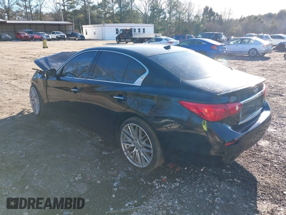 2014 Infiniti Q50 with VIN JN1BV7APXEM692303, listed as a IAAI auction lot 41325631 with 115,803 mi miles. Bid and sale history available at carsss.com. Image 3.