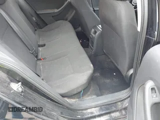 2015 Volkswagen Jetta SE с VIN 3VWD17AJ0FM268841, выставлен на аукционе IAAI как лот 42175788 с пробегом 110 465 миль миль и . История ставок и продаж доступна на DreamBid. Изображение 8.