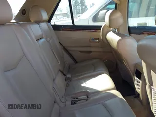 2007 Cadillac SRX with VIN 1GYEE637770173179, listed as a IAAI auction lot 41418024 with 193,537 mi miles. Bid and sale history available at carsss.com. Image 8.