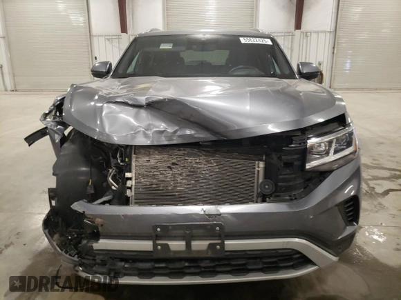 2021 Volkswagen Atlas SEL with VIN 1V2BE2CA1MC220695, listed as a Copart auction lot 55622425 with 48,636 mi miles and Salvage title. Bid and sale history available at DreamBid. Image 5.