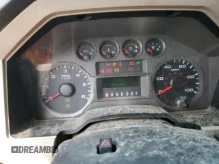 2008 Ford F-250 XL с VIN 1FTSX21508EB12984, выставлен на аукционе Copart как лот 54117175 с пробегом 131 009 миль миль и Чистый • Clean title. История ставок и продаж доступна на DreamBid. Изображение 9.