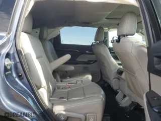 2014 Toyota Highlander Limited with VIN 5TDDKRFH9ES011984, listed as a Copart auction lot 51773845 with 104,857 mi miles and Salvage Title. Bid and sale history available at carsss.com. Image 11.