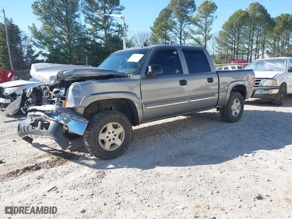 2006 Chevrolet Silverado 1500 LT1 with VIN 2GCEK13T861134800, listed as a IAAI auction lot 41667411 with 286,480 mi miles. Bid and sale history available at carsss.com. Image 18.