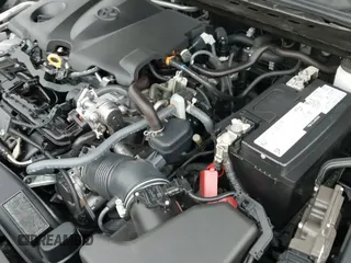 2023 Toyota Camry SE z VIN 4T1G11AK1PU789940, wystawiony jako IAAI lot #43051447 z przebiegiem 23 042 mil mil oraz . Historia ofert i sprzedaży dostępna na DreamBid. Obrazek 18.