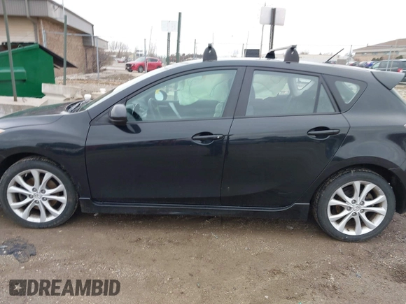 2010 Mazda Mazda3 s Grand Touring with VIN JM1BL1H57A1262633, listed as a IAAI auction lot 41949126 with 82,325 mi miles. Bid and sale history available at carsss.com. Image 14.