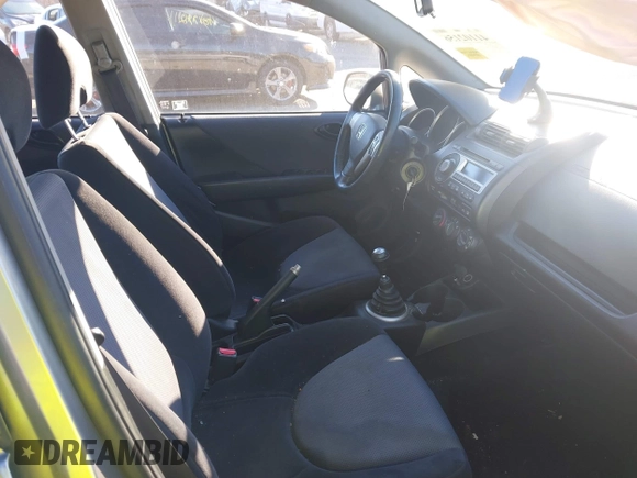 2007 Honda Fit Sport with VIN JHMGD37627S041628, listed as a IAAI auction lot 41102156 with 258,360 mi miles. Bid and sale history available at carsss.com. Image 5.