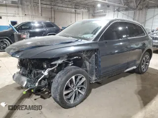 2021 Audi Q5 Premium Plus z VIN WA1BAAFY7M2065358, wystawiony jako Copart lot #55590775 z przebiegiem 38 070 mil mil oraz Czysty tytuł • Clean title. Historia ofert i sprzedaży dostępna na DreamBid. Obrazek 1.