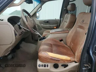 2001 Ford F-150 XLT with VIN 1FTRW07LX1KA18940, listed as a Copart auction lot 50723495 with 133,686 mi miles and Salvage title. Bid and sale history available at DreamBid. Image 7.