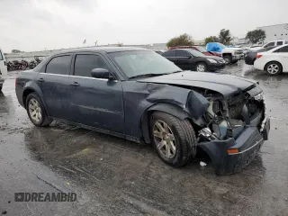 2007 Chrysler 300 Signature with VIN 2C3KA53G27H799155, listed as a Copart auction lot 55533254 with 223,653 mi miles and Salvage Title. Bid and sale history available at carsss.com. Image 4.