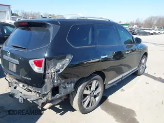 2014 Nissan Pathfinder S with VIN 5N1AR2MNXEC606967, listed as a IAAI auction lot 41641788 with 191,193 mi miles and . Bid and sale history available at DreamBid. Image 4.