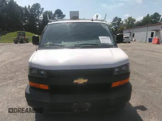 2019 Chevrolet Express Cargo with VIN 1GCWGAFPXK1240332, listed as a IAAI auction lot 42846352 with 99,506 mi miles and . Bid and sale history available at DreamBid. Image 12.