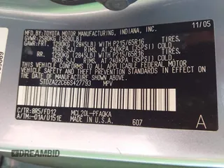 2006 Toyota Sienna XLE with VIN 5TDZA22C66S427793, listed as a IAAI auction lot 41804276 with 118,718 mi miles. Bid and sale history available at carsss.com. Image 9.