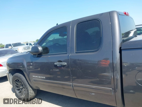 2011 Chevrolet Silverado 1500 LT with VIN 1GCRCSEA7BZ233349, listed as a IAAI auction lot 42015179 with 324,992 mi miles and . Bid and sale history available at DreamBid. Image 14.