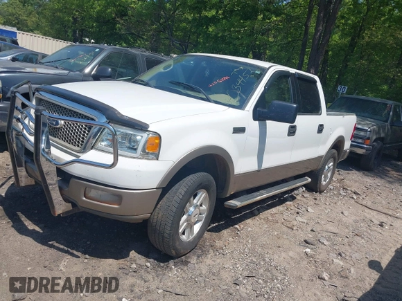 2004 Ford F-150 XLT with VIN 1FTPW12504KC34452, listed as a IAAI auction lot 42051599 with 215,857 mi miles. Bid and sale history available at carsss.com. Image 2.