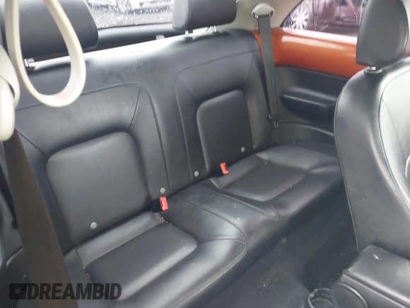 2010 Volkswagen Beetle with VIN 3VWRG3AG3AM024689, listed as a IAAI auction lot 41037756 with 102,180 mi miles and . Bid and sale history available at DreamBid. Image 8.