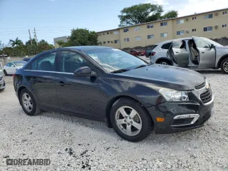 2015 Chevrolet Cruze LT with VIN 1G1PC5SB3F7268907, listed as a Copart auction lot 52423495 with 101,156 mi miles and Salvage Title. Bid and sale history available at carsss.com. Image 4.