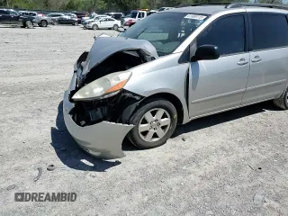 2010 Toyota Sienna CE with VIN 5TDKK4CC1AS314013, listed as a Copart auction lot 51996115 with 228,763 mi miles and Clean Title. Bid and sale history available at DreamBid. Image 12.