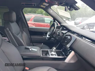 2023 Land Rover Range Rover SE z VIN SALKPBE75PA046989, wystawiony jako IAAI lot #42291562 z przebiegiem 42 292 mil mil oraz . Historia ofert i sprzedaży dostępna na DreamBid. Obrazek 5.