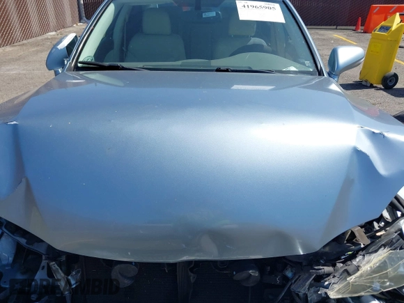 2010 Lexus IS 250 with VIN JTHBF5C24A5126205, listed as a IAAI auction lot 41965905 with 101,535 mi miles and . Bid and sale history available at DreamBid. Image 10.