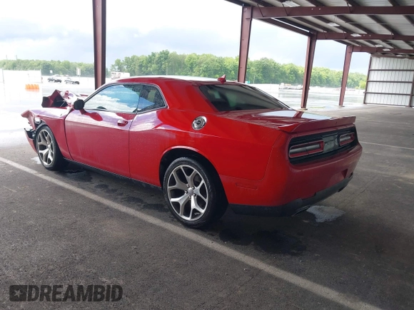 2016 Dodge Challenger SXT Plus z VIN 2C3CDZAG3GH114117, wystawiony jako IAAI lot #42334494 z przebiegiem 131 667 mil mil oraz . Historia ofert i sprzedaży dostępna na DreamBid. Obrazek 3.