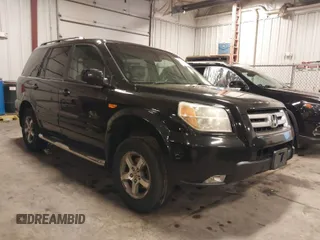 2007 Honda Pilot EX-L with VIN 5FNYF18677B017230, listed as a IAAI auction lot 41727853 with 257,527 mi miles and . Bid and sale history available at carsss.com. Image 1.