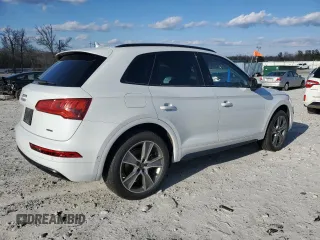 2019 Audi Q5 Prestige with VIN WA1CNAFY9K2029788, listed as a Copart auction lot 86727024 with 64,176 mi miles and Salvage Title. Bid and sale history available at carsss.com. Image 3.