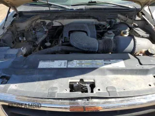 2000 Ford F-150 XL with VIN 1FTRX17L5YKA37022, listed as a Copart auction lot 44067325 with 0 mi miles and Clean Title. Bid and sale history available at carsss.com. Image 11.