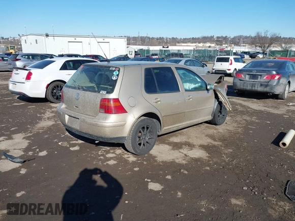 2005 Volkswagen Golf с VIN 9BWFR61J354015902, выставлен на аукционе IAAI как лот 41462331 с пробегом 235 754 миль миль и . История ставок и продаж доступна на DreamBid. Изображение 4.