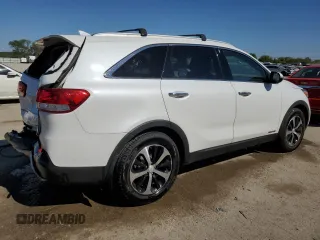 2017 Kia Sorento EX z VIN 5XYPHDA59HG290348, wystawiony jako Copart lot #56128965 z przebiegiem 105 145 mil mil oraz Szkoda całkowita • Salvage title. Historia ofert i sprzedaży dostępna na DreamBid. Obrazek 3.