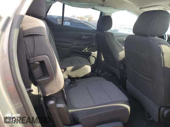 2019 Chevrolet Traverse LT Cloth z VIN 1GNERGKW0KJ129768, wystawiony jako Copart lot #50124355 z przebiegiem 66 056 mil mil oraz Szkoda całkowita • Salvage title. Historia ofert i sprzedaży dostępna na DreamBid. Obrazek 11.