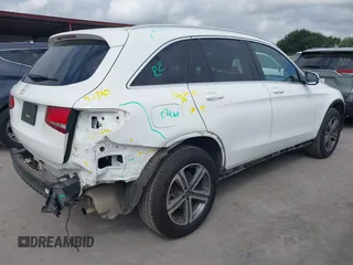 2019 Mercedes-Benz GLC 300 with VIN WDC0G4JB6KV128066, listed as a IAAI auction lot 42099576 with 80,833 mi miles and . Bid and sale history available at DreamBid. Image 4.