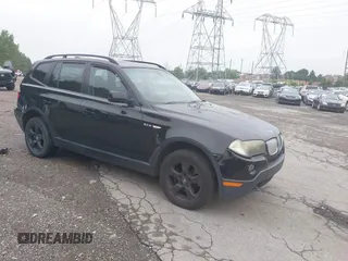 2007 BMW X3 3.0si with VIN WBXPC934X7WJ00352, listed as a IAAI auction lot 42507945 with 192,000 mi miles and . Bid and sale history available at DreamBid. Image 1.