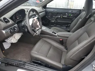 2024 Porsche 718 Cayman z VIN WP0AA2A88RK255448, wystawiony jako Copart lot #49847655 z przebiegiem 16 047 mil mil oraz Szkody całkowita. Historia ofert i sprzedaży dostępna na DreamBid. Obrazek 7.