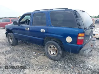 2002 Chevrolet Tahoe LS with VIN 1GNEC13Z62R205972, listed as a IAAI auction lot 42386598 with Not provided miles and . Bid and sale history available at DreamBid. Image 3.