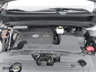 2014 Nissan Pathfinder SV with VIN 5N1AR2MM6EC650682, listed as a IAAI auction lot 41208278 with 147,363 mi miles. Bid and sale history available at carsss.com. Image 10.