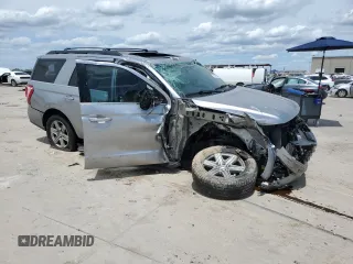 2021 Ford Expedition XLT z VIN 1FMJU1HT2MEA79897, wystawiony jako Copart lot #56353995 z przebiegiem 107 646 mil mil oraz Szkoda całkowita • Salvage title. Historia ofert i sprzedaży dostępna na DreamBid. Obrazek 4.