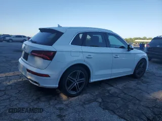 2019 Audi SQ5 Premium Plus with VIN WA1B4AFY2K2089863, listed as a Copart auction lot 67534984 with 39,618 mi miles and Salvage Title. Bid and sale history available at DreamBid. Image 3.