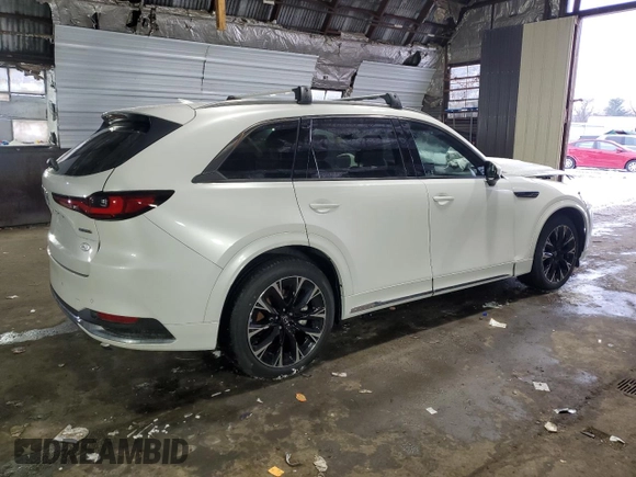 2024 Mazda CX-90 S Premium z VIN JM3KKDHC6R1183914, wystawiony jako Copart lot #88132065 z przebiegiem Nie podano mil oraz Szkoda całkowita • Salvage title. Historia ofert i sprzedaży dostępna na DreamBid. Obrazek 3.